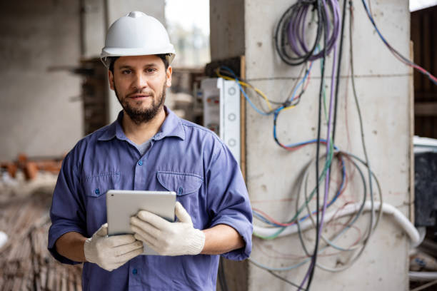 Best Local Electrician Companies  in Shorewood Tower Hills Harbert, MI