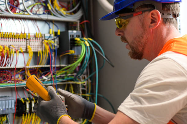 Best Affordable Emergency Electrician  in Shorewood Tower Hills Harbert, MI